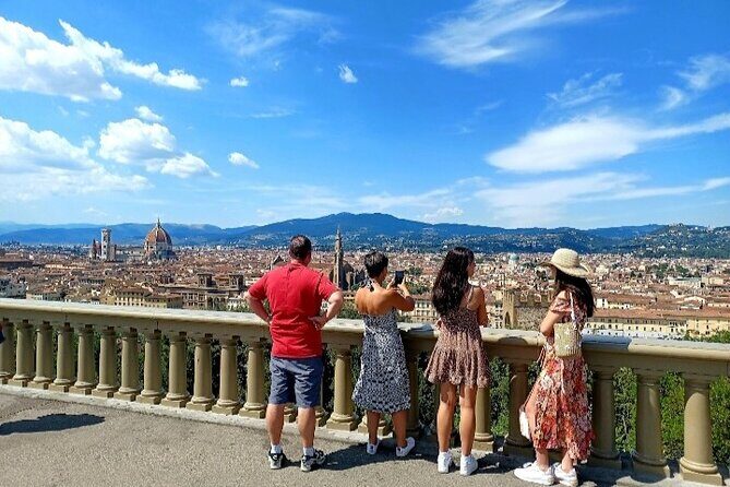 Transfer from Rome to Florence with a stop in Montepulciano - Who Should Consider This Tour?