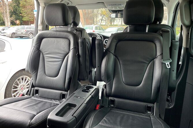Transfer from the Sofia Airport to your hotel in Sofia by VIP Mercedes V class