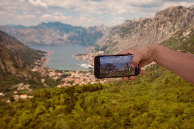 Transfer from Tivat airport to Kotor Old Town - In-Depth Look at the Transfer Experience