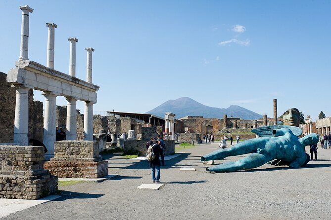 Transfer Naples Sorrento with stop Pompeii - Who Should Consider This Tour?