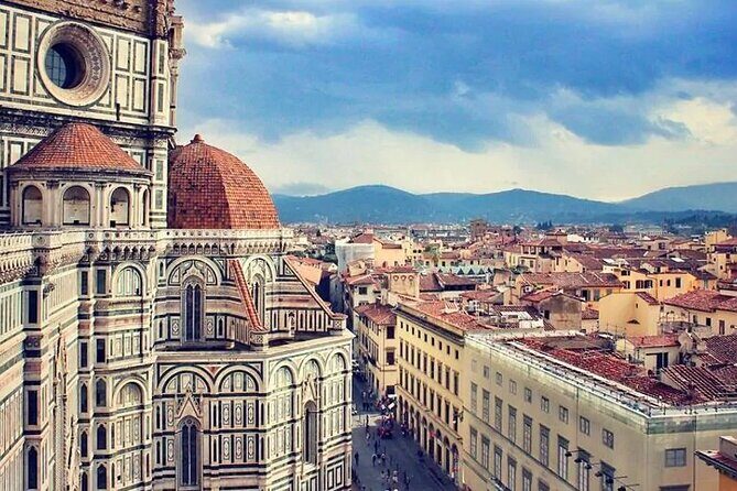 Transfer Rome to Florence with a stop in a Tuscany city - Who Should Consider This Tour?