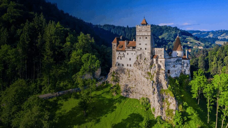 Transylvania Heritage Tour - Cantacuzino / Peles / Bran - Who Should Consider This Tour?