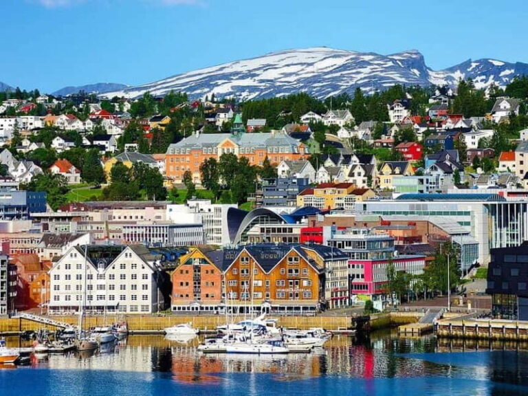 Tromsø: Island Tour with Cable Car Ride (Private or Shared) - FAQs