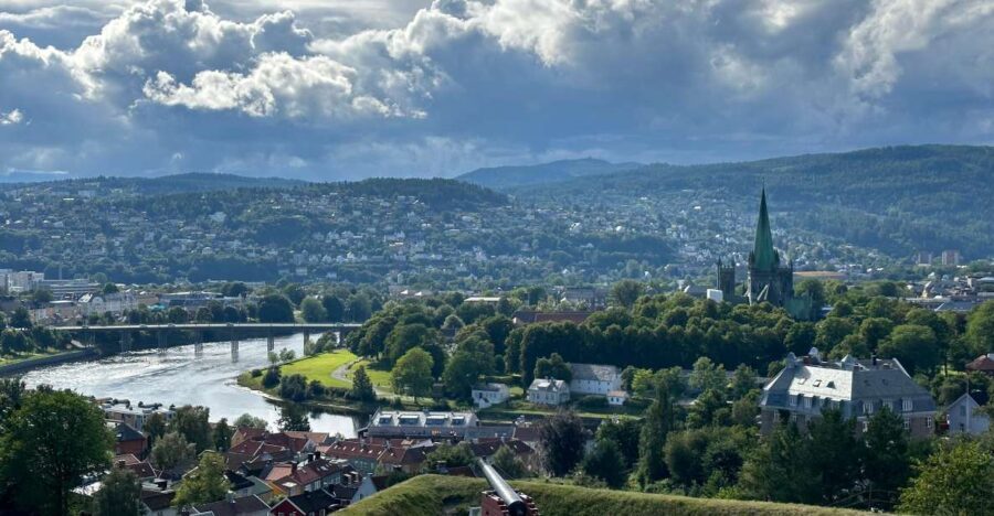 Trondheim: Audio Guide Panorama Bustour - The Sum Up