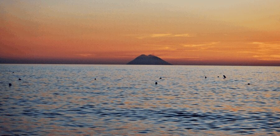 Tropea: Sunset Costa degli Dei Boat Tour with Swimming - Exploring the Experience in Detail