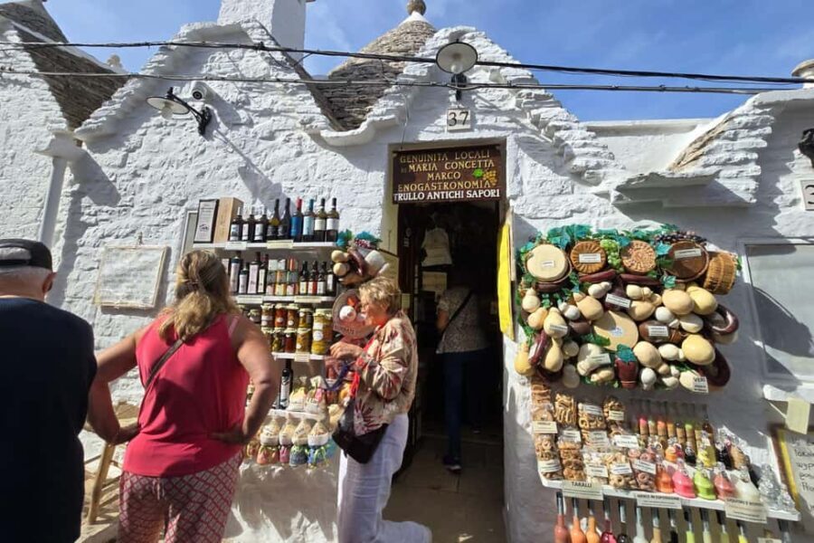 Trulli and tradition: discover Alberobello through the eyes of those who live there. - A Detailed Look at the Trulli and Tradition Tour