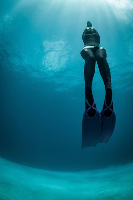 Try Free Diving in the Island of the Big Blue - A Practical Look at the Experience