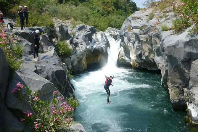 TuffAlcantara - dives, slides and lots of fun in the Alcantara river - The Itinerary in Detail