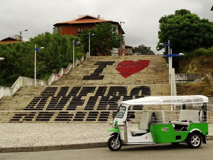 Tuk Tuk Tour in Aveiro - Exploring Aveiro by Tuk Tuk: a detailed look