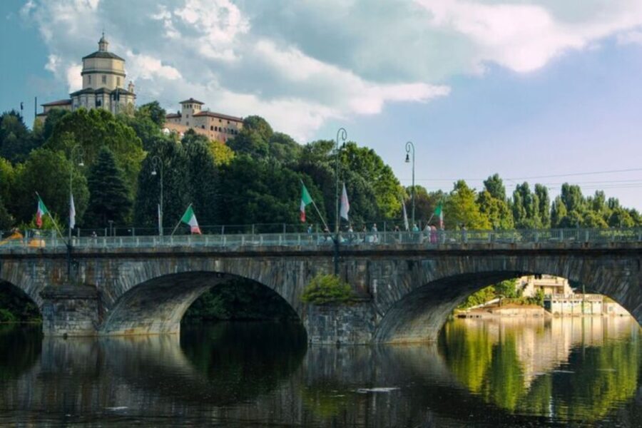 Turin: Private custom tour with a local guide - Authenticity and Value