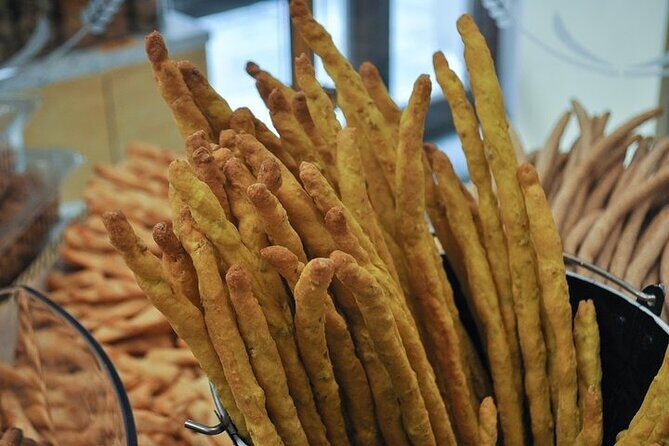 Turin: Sunset Food & Drinks Tour by Do Eat Better - What We Think About the Tour
