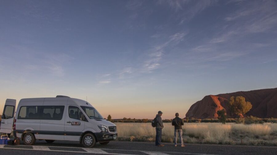 Uluru Highlights Small Group Morning Tour + Picnic Breakfast - Visiting Mutitjulu Waterhole and Learning Aboriginal Stories