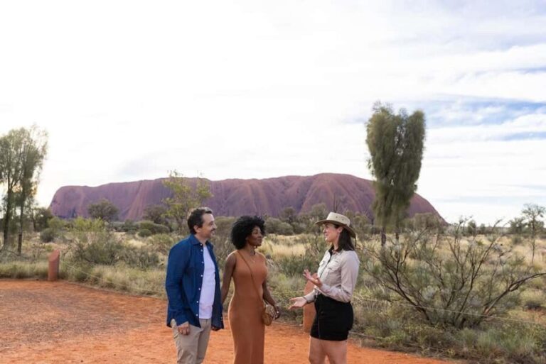 Uluru: Small Group Sunset Tour with Sparkling Wine - Why This Tour Offers Great Value