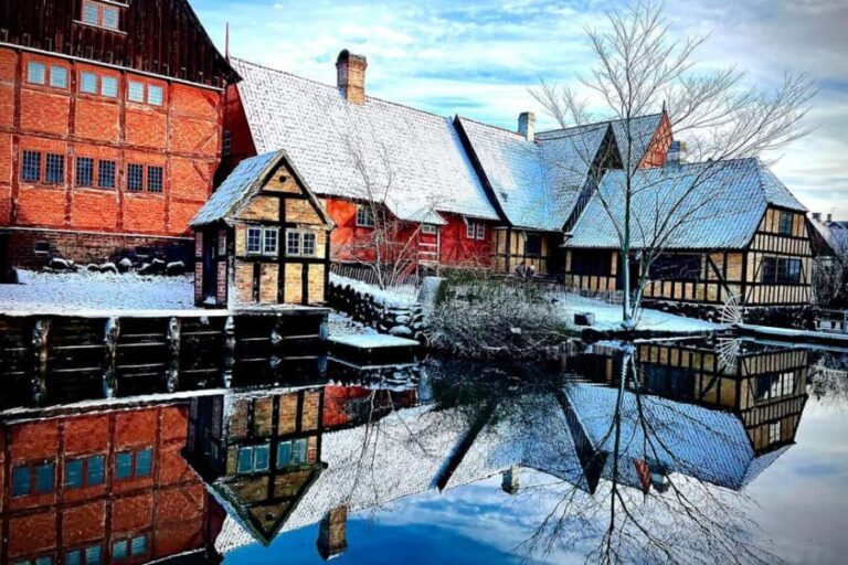 Unique Christmas Market in the Old City in Aarhus - Detailed Itinerary Breakdown