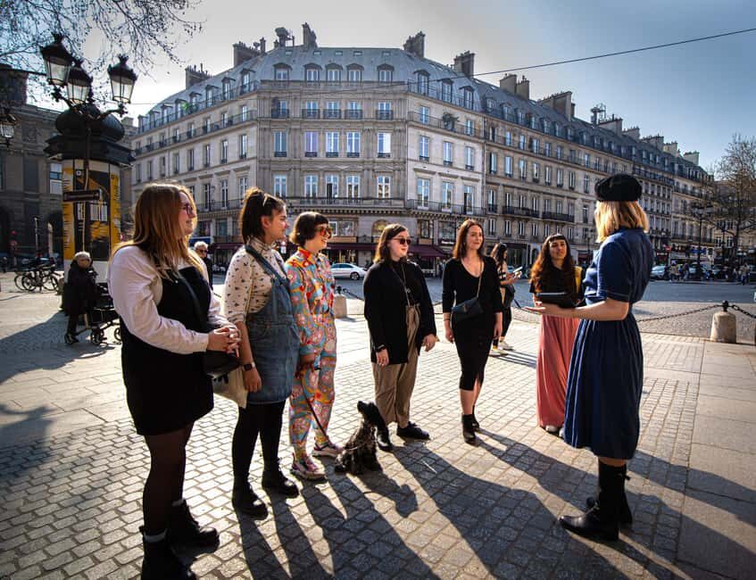 Unique Tour of Parisian Women in Theatre, Film, and Music - An In-Depth Look at the Experience