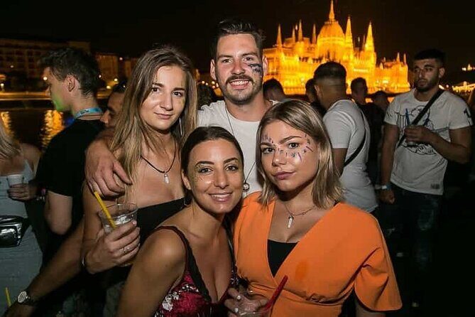 UNLIMITED DRINKS- Budapest Bar Pub Crawl - FREE SHOTS - VIP Entry - Final Thoughts: Who Will Love This Tour?