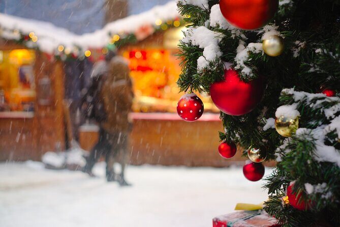 Unusual track game on Christmas markets in Clermont-Ferrand - Exploring the Christmas Track Game in Clermont-Ferrand