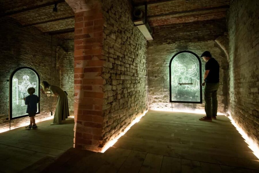 Utrecht: Lofen Palace with Entry Ticket & Guide - The Itinerary: From City Rights to Hidden Ruins