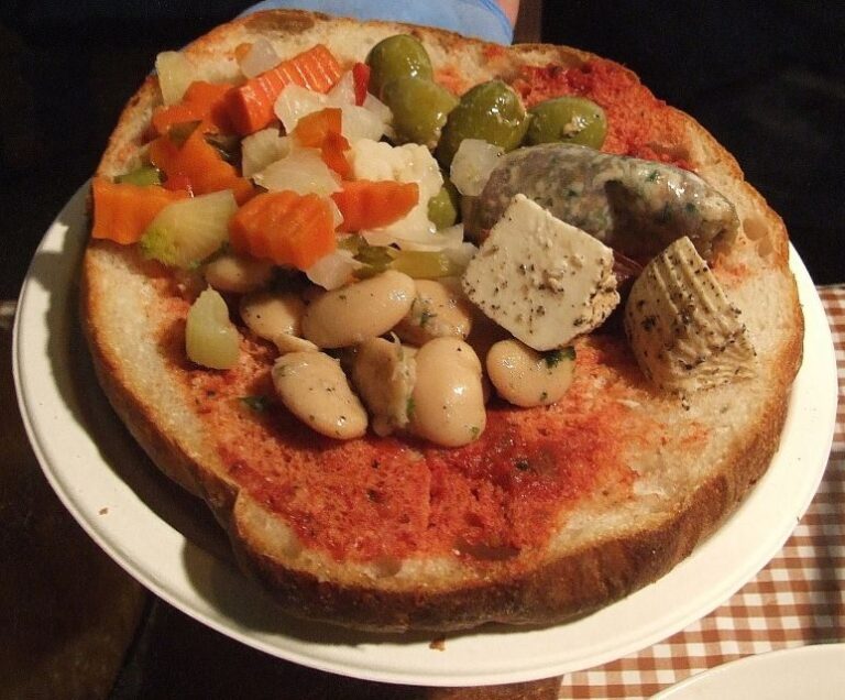 Valletta: Street Food and Culture Walking Tour - Who Would Love This Tour?