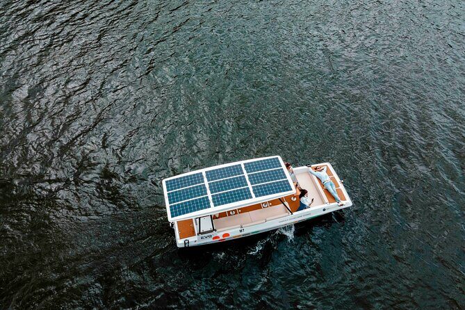 Valley of the Douro: Private Tour Electric Boat 1h With Wine Tasting - Who Will Love This Tour?