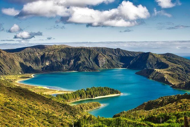 Van Tour Sete Cidades + Lagoa do Fogo Full-Day - Practical Considerations
