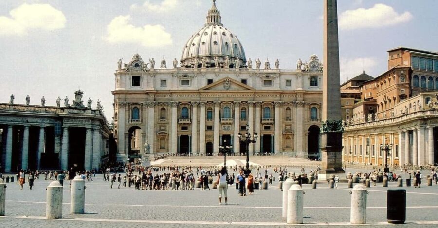 Vatican City: St Peters Basilica and Papal Tombs Guided Tour - Practical Tips and Considerations