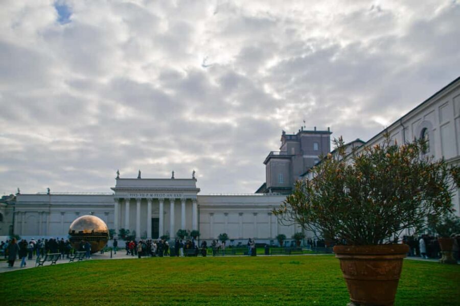 Vatican Museums Skip-the-Line Ticket with Host & Audio Guide - Detailed Review of the Vatican Museums Skip-the-Line Tour