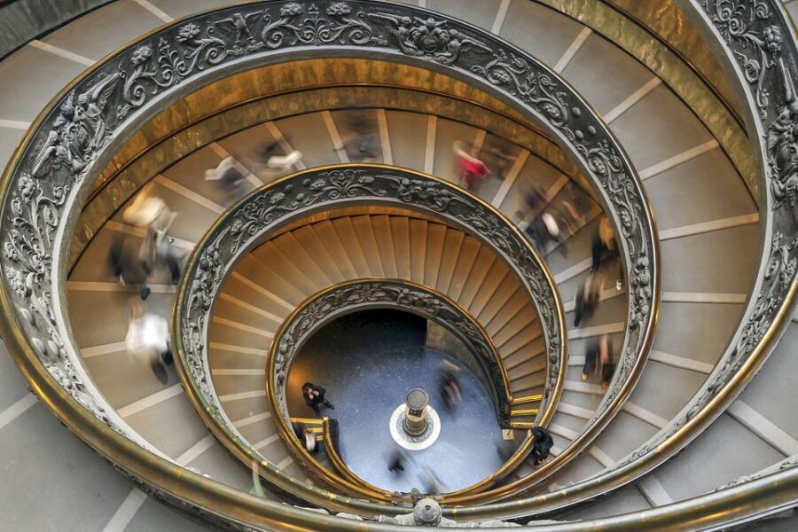 Vatican: St. Peter's Basilica with Audio Guide and Options - An Introduction to the Tour Experience