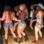 Vegas Country Bar Crawl: Party Bus & Drinks Included - What You Can Expect on the Vegas Country Bar Crawl