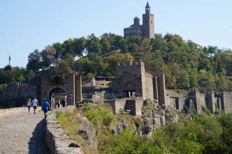 Veliko Tarnovo: City Monuments Guided Walking Tour - Who Should Consider This Tour?