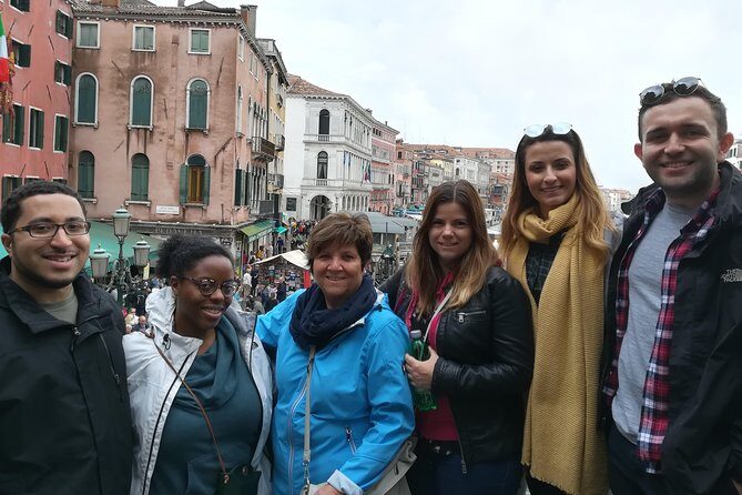 Venetian Cicchetti Street Food & Sightseeing Walking Tour with local guide - How This Tour Fits Venice Travel
