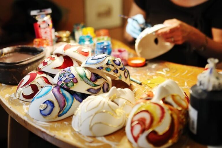 Venice: Carnival Mask Decoration Class at Casanova Prisons - Exploring the Details of the Venice Carnival Mask Workshop