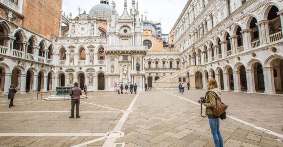 Venice: Doge's Palace Skip-the-Line Tour with Prisons - A Closer Look at the Experience
