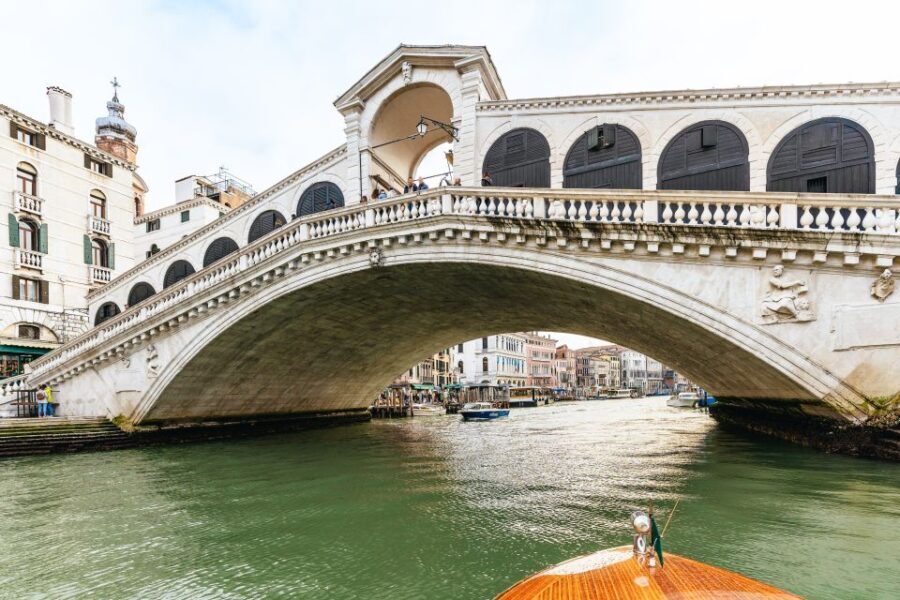 Venice: Grand Canal Boat Tour - The View from the Water