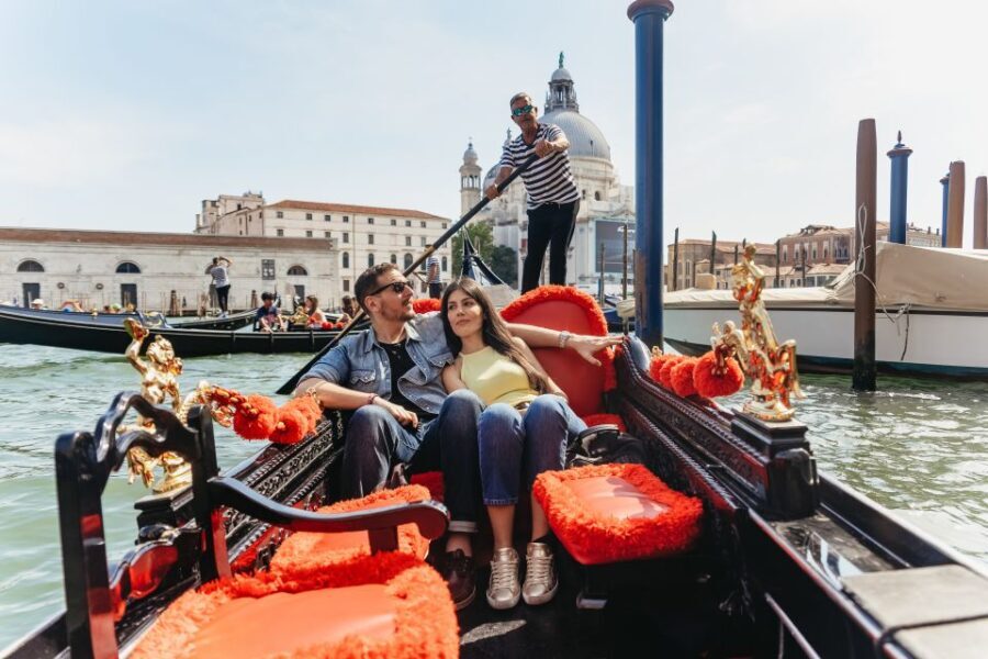 Venice: Grand Canal Gondola Ride with App Commentary - Final Thoughts: Who Is This Tour Best For?