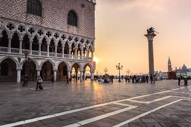 Venice in a Day: the main highlights of the city - Practical Notes for Travelers
