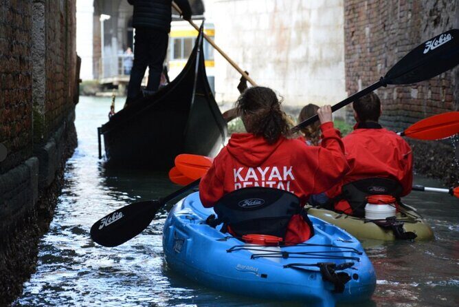 Venice: Kayak Tour in the Canals (Night + Sunset) - FAQs