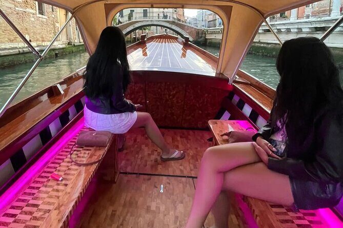 Venice Lagoon Tour with Historic Venetian Boat - Authenticity and Quality: What Travelers Say