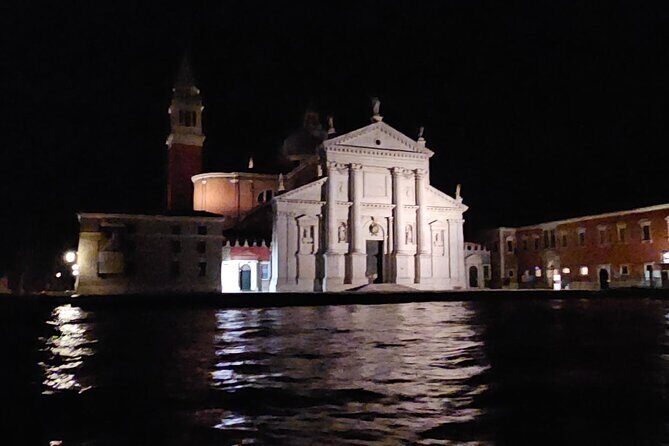Venice Night Boat Tour from Zattere - Who Would Love This Tour?