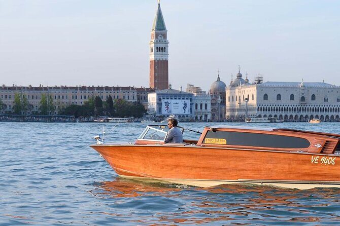 Venice Private Transfer from Treviso (TSF) Airport to Venice Cruise Terminal - Why Choose a Private Transfer Over Public Transit?