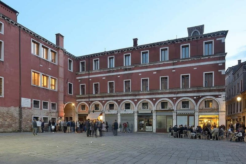 Venice: Rialto Market Food Tour with 3 Tastings - The Practicalities: What to Expect