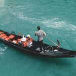 Venice: Shared Gondola Through breathtaking Bridge of Sighs - Who Will Love This Tour?
