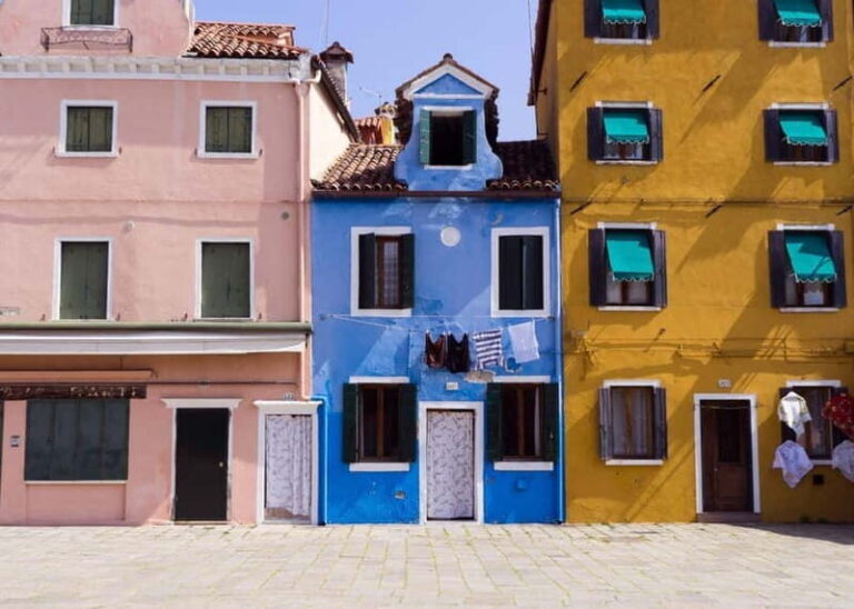 Venice Trilogy: Murano, Burano & Torcello by Vintage Boat - The Charm of Murano: Fire, Art, and Tradition