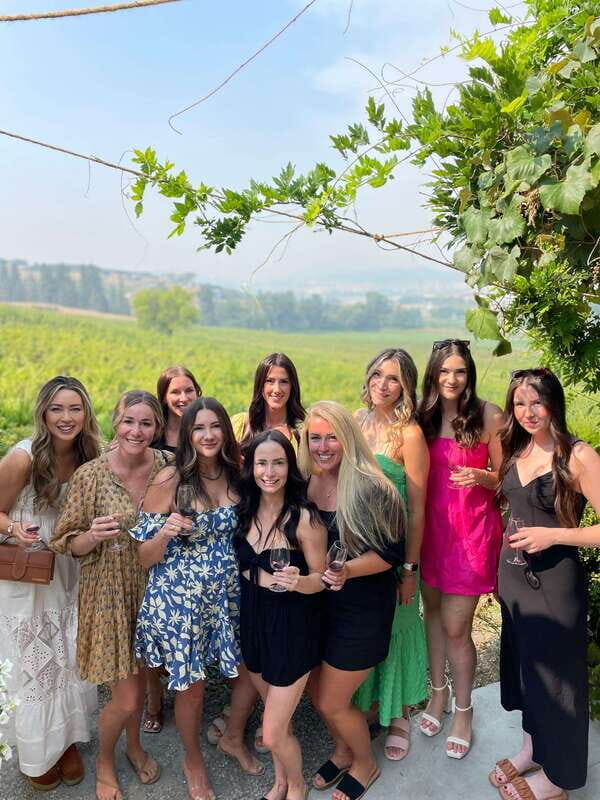 Vernon: Vernon Full Day Guided Wine Tour - Visiting the Wineries: Five Unique Stops