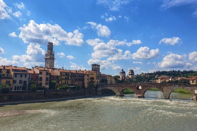 Verona: Welcome Private Tour w/ a Local - What Sets This Tour Apart?