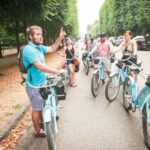 Versailles Bike Tour with Palace & Queen Farm Entrance - The Market Visit: A Taste of Local Life