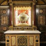 Via Crucis Catholic Pilgrim Walking Tour in Rome - Who Should Take This Tour?