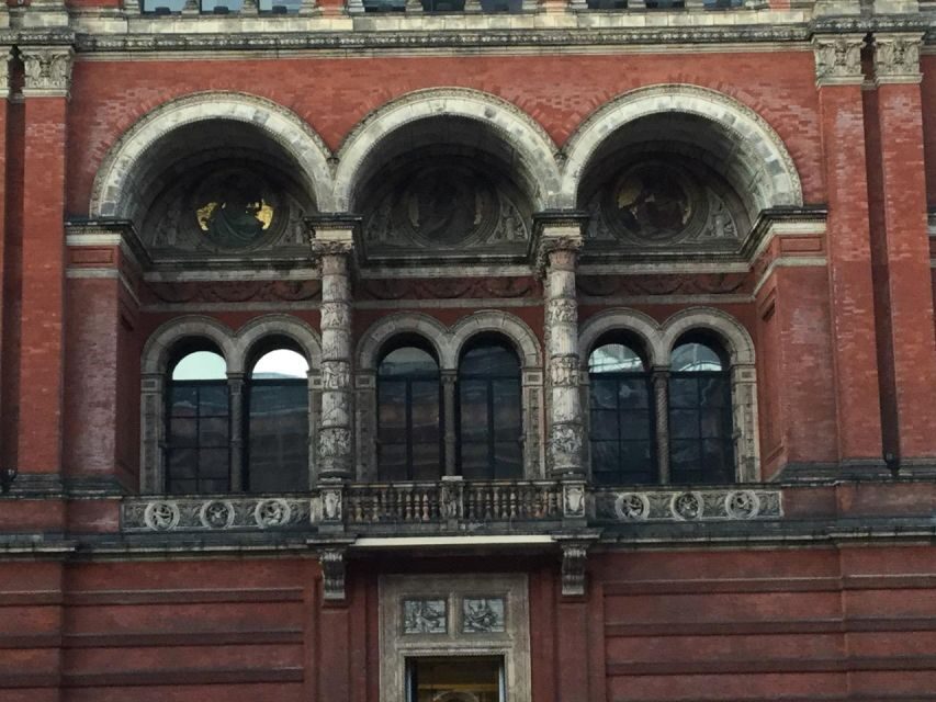 Victoria and Albert Museum: Highlights Tour - Exploring the Museum’s Highlights