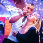 Vienna: Guided Pub Crawl with Club Entry - Exploring the Details of the Vienna Pub Crawl