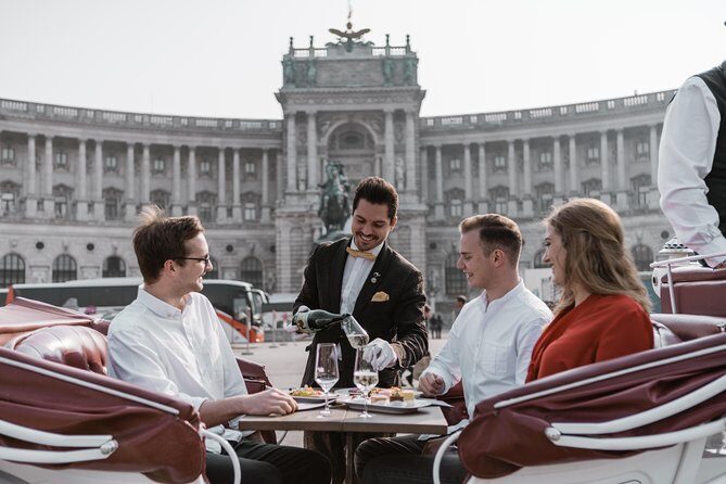 Vienna Horse-Drawn Carriage Ride with Sparkling Wine and Food - Authentic Reviews from Guests